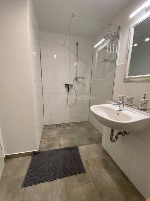 Krimhof Apartment Maasbull ภายนอก รูปภาพ